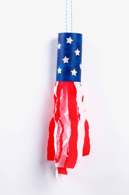 Diy windsocks 4 Temmuz tuvalet kol ve krep kağıt renkleri Amerikan bayrağı, kırmızı, mavi ve beyaz