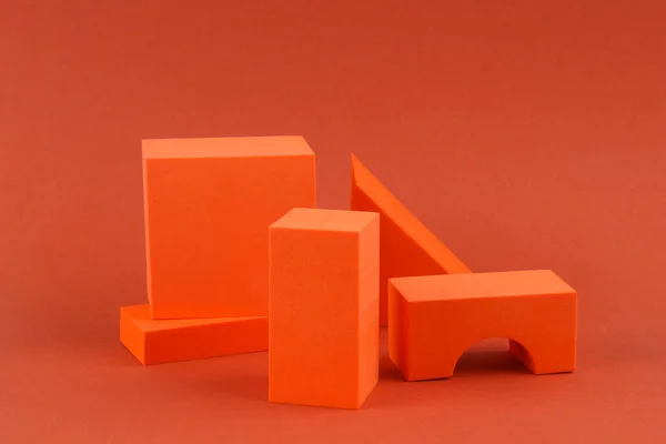 Forme Geometriche Arancioni Sfondo Marrone Composizione Modello Pubblicità Prodotti — Foto Stock