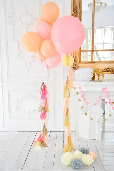 Decoraciones Para Fiesta Vacaciones Decoraciones Para Fiestas Cumpleaños Muchos Globos — Foto de Stock