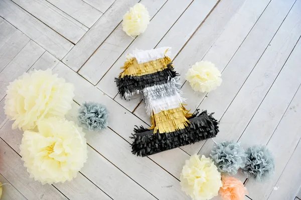 Süslemeleri tatil partisi için. Doğum günü partisi süslemeleri. Bir sürü balonlar. En iyi dekorasyon fikirleri. 