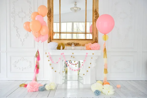 Decorations for holiday party. Birthday party decorations. A lot of balloons. Best decorations ideas.