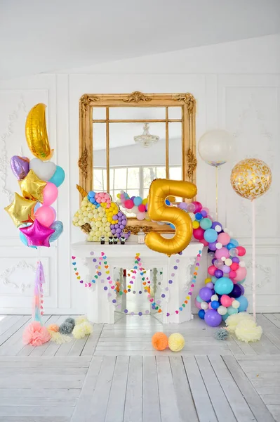 Decorations for holiday party. A lot of balloons. Birthday decorations ideas.