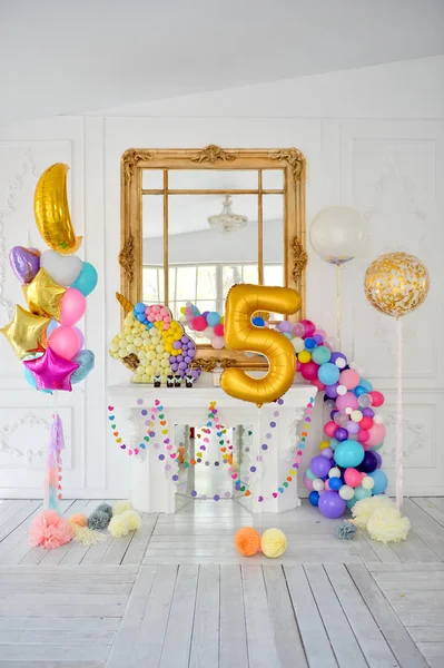 Decorations for holiday party. A lot of balloons. Birthday decorations ideas.