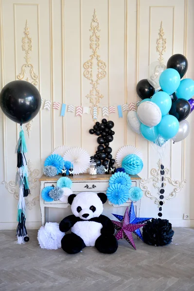 Decorations for holiday party. A lot of balloons. Birthday decorations ideas.