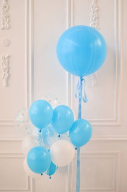 Çocuk Doğum günü. Süslemeleri tatil partisi için. Bir yıl Doğum günü süsleri. Tatil partisi için balon. 