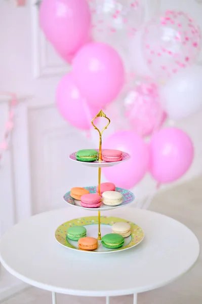 Kindergeburtstag Dekorationen Für Feiertage Mädchengeburtstag Viele Luftballons — Stockfoto