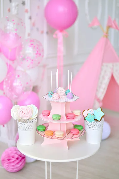 Cakes Birthday Party Decorations Holiday Party Lot Cakes Girl Birthday — Stock Photo, Image