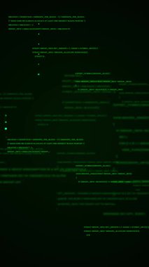Koyu arkaplan üzerinde yeşil olarak kayan dijital kodun dikey animasyonu, programlamayı, yazılımı veya veri işlemeyi temsil eder.