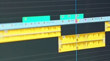 Video zaman çizelgesi - Editör klipleri ve çerçeveler düzenleme