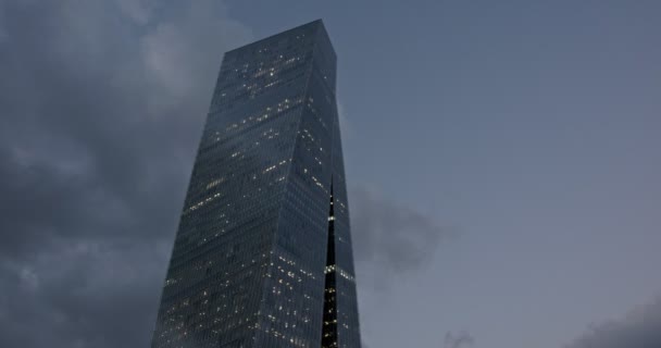 Timelapse Glass Skyscraper Tel Aviv Israel Cloud Relfections Building Walls — Stock Video