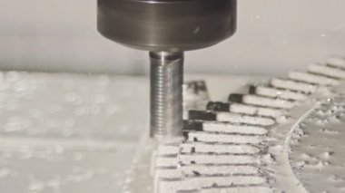 İşleme işlemi - gelişmiş bir metal parça imalat Cnc değirmen
