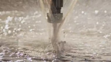 Ağır çekim gelişmiş bir metal parça imalat Cnc değirmen