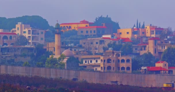 IDF-troepen aan de grens tussen Israël en Libanon. — Stockvideo