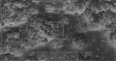 Savaş sırasında yürüyen askerlerin termal gece görüş kamerası görünümü ile Drone