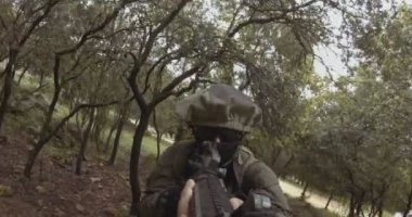 Savaş sırasında İsrailli komando askerlerinden oluşan bir manganın Silah Gopro Pov görüntüleri