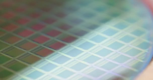 制造过程中硅晶片的微距镜头 — 图库视频影像