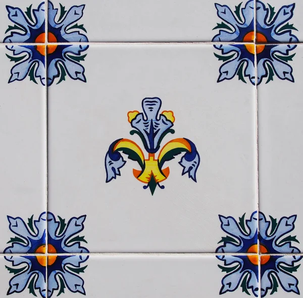 Detalle Los Azulejos Tradicionales Fachada Casa Antigua Baldosas Decorativas Baldosas —  Fotos de Stock