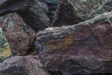 Güzel renkli taşlar fotoğrafı