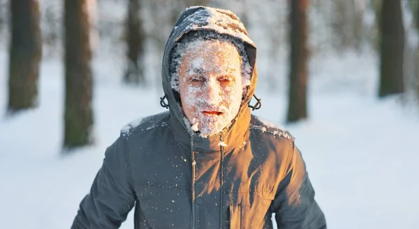 Retrato Joven Congelado Con Boca Abierta Mientras Trota Una Lagartija — Foto de Stock
