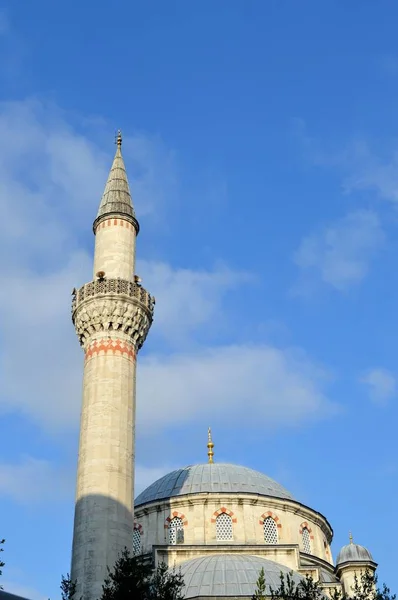 Bellissimo Minareto Della Moschea Istanbul Architettura Della Religione — Foto Stock