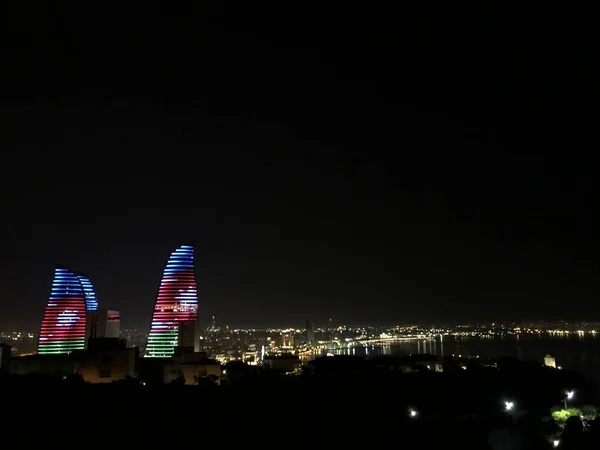 Bandeira Azerbaijão Torre Chamas Panorama Série Baku — Fotografia de Stock