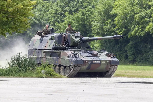 Feldkirchen Germania Giugno 2018 Tedesco Panzerhaubitze 2000 Carri Armati Artiglieria — Foto Stock