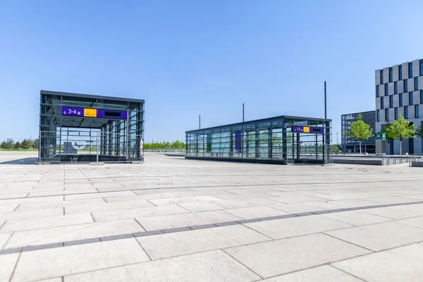 Berlín Alemania Abril 2018 Edificio Entrada Para Estación Tren Deutsche — Foto de Stock