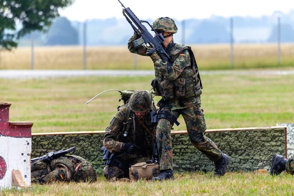 Feldkirchen Tyskland Juni 2018 Tysk Soldat Övning Öppet Hus Dagen — Stockfoto