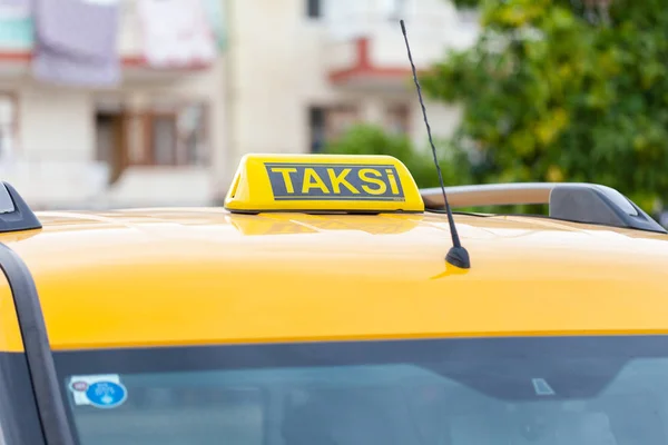 Αττάλεια Τουρκία Σεπτεμβρίου 2018 Τουρκική Ταξί Βρίσκεται Έναν Δρόμο Για — Φωτογραφία Αρχείου