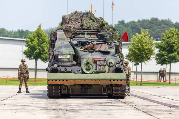 Burg Німеччина Червня 2016 Німецька Броньовані Автоевакуатор Bergepanzer Від Бундесверу — стокове фото