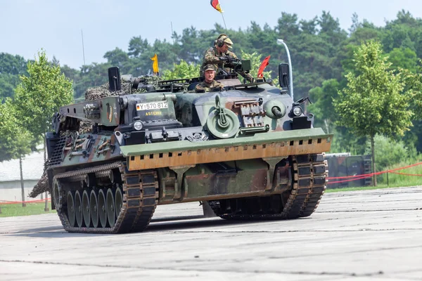 Burg Німеччина Червня 2016 Німецька Броньовані Автоевакуатор Bergepanzer Від Бундесверу — стокове фото