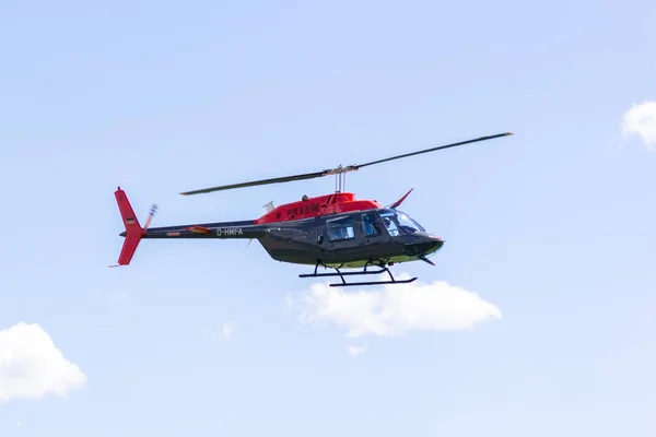 Bueckeburg Alemania Junio 2019 Bell 206B Jetranger Iii Vuela Para — Foto de Stock