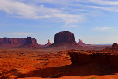 Monument Valley Utah ABD rock butte