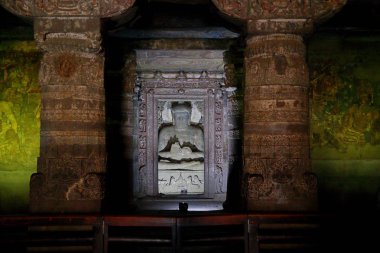 Ajanta mağaraları, Hindistan. Maharashtra eyalet Ajanta mağaralarda Budist anıtlar mağaralar vardır