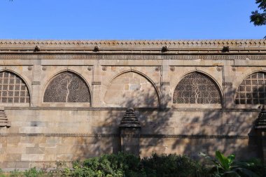 Hindistan'ın Gujarat eyaletinde Ahmedabad'daki Sidi Saiyyed Camii