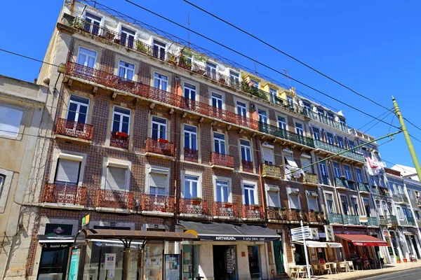 Tradiční Barevné Budovy Fasádou Azulejos Starých Lisabonských Čtvrtích Portugalska — Stock fotografie