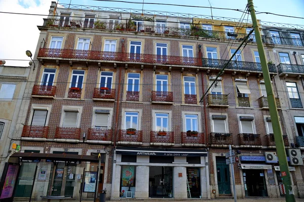 Edificios Coloridos Tradicionales Con Fachada Azulejo Los Antiguos Barrios Lisboa — Foto de Stock