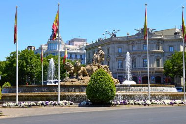 Plaza de Cibeles Çeşmesi Palacio de Comunicaciones, Madrid, İspanya