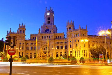 Plaza de Cibeles Çeşmesi Palacio de Comunicaciones, Madrid, İspanya
