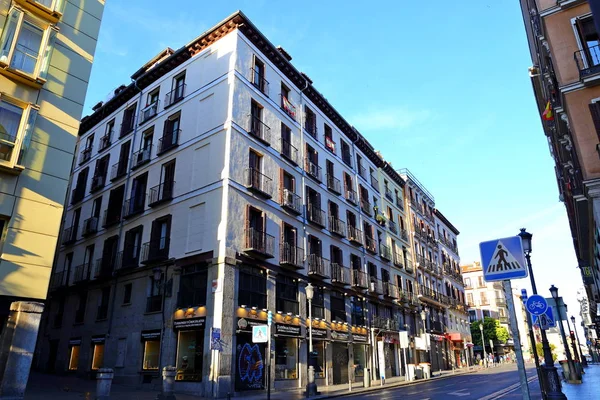 Fachada Adornada Residencia Típica Comercial Edificios Calles Ciudad Madrid España — Foto de Stock