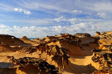 Yehliu Geopark 'taki doğal kaya oluşumu, Wanli, New Taipei City, Tayvan' ın en ünlü harikalarından biri..