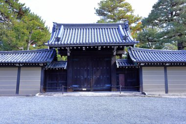 Nisonin Tapınağı, Sagaogurayama Oguracho, Ukyo Ward, Kyoto, Japonya 'daki sakin bir ormandaki bir Budist tapınağı.