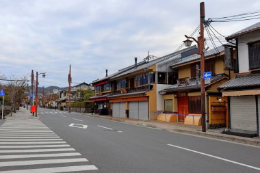 Arashiyama ve Sagano bölgesi, Japonya 'nın Kyoto şehrinde hoş, turistik bir bölge.