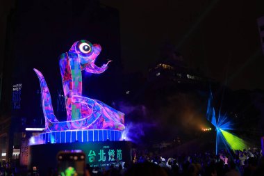 Tayvan 'da güzel bir Tayvan fener festivali, Tayvan' da geleneksel bir Çin yeni yıl fener süslemesi..