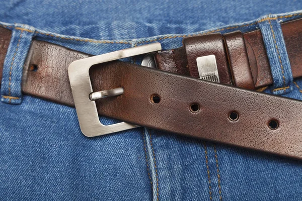 Jeans Con Cinturón Cuero Close —  Fotos de Stock