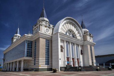 Kostanay, Kazakistan Cumhuriyeti-Mayıs 24, 2019, bölge Kazakça Drama Tiyatrosu, Ilyas Omarov adlı bina