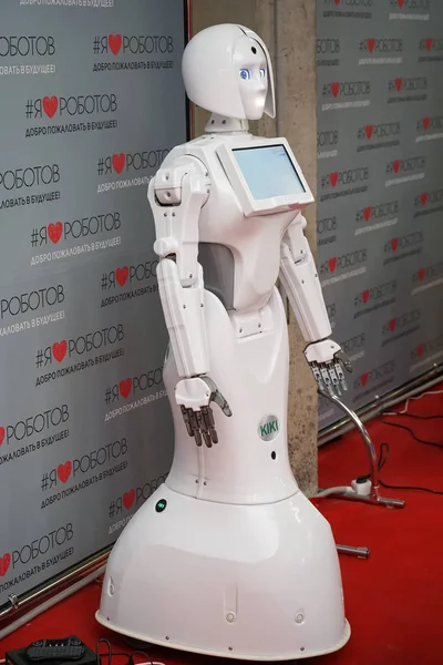 Czelabińsk Federacja Rosyjska Czerwca 2019 Wystawa Robotów Przewodnik Robot Kobieta — Zdjęcie stockowe