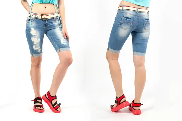 Frauen Jeans Shorts Mit Gürtel Ein Mädchen Jeans Shorts Auf — Stockfoto
