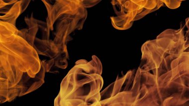 alevler siyah arkaplanda