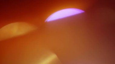 Stüdyoda Siyah Arkaplan Üzerine Gerçek Lens Fişeği Çekimi